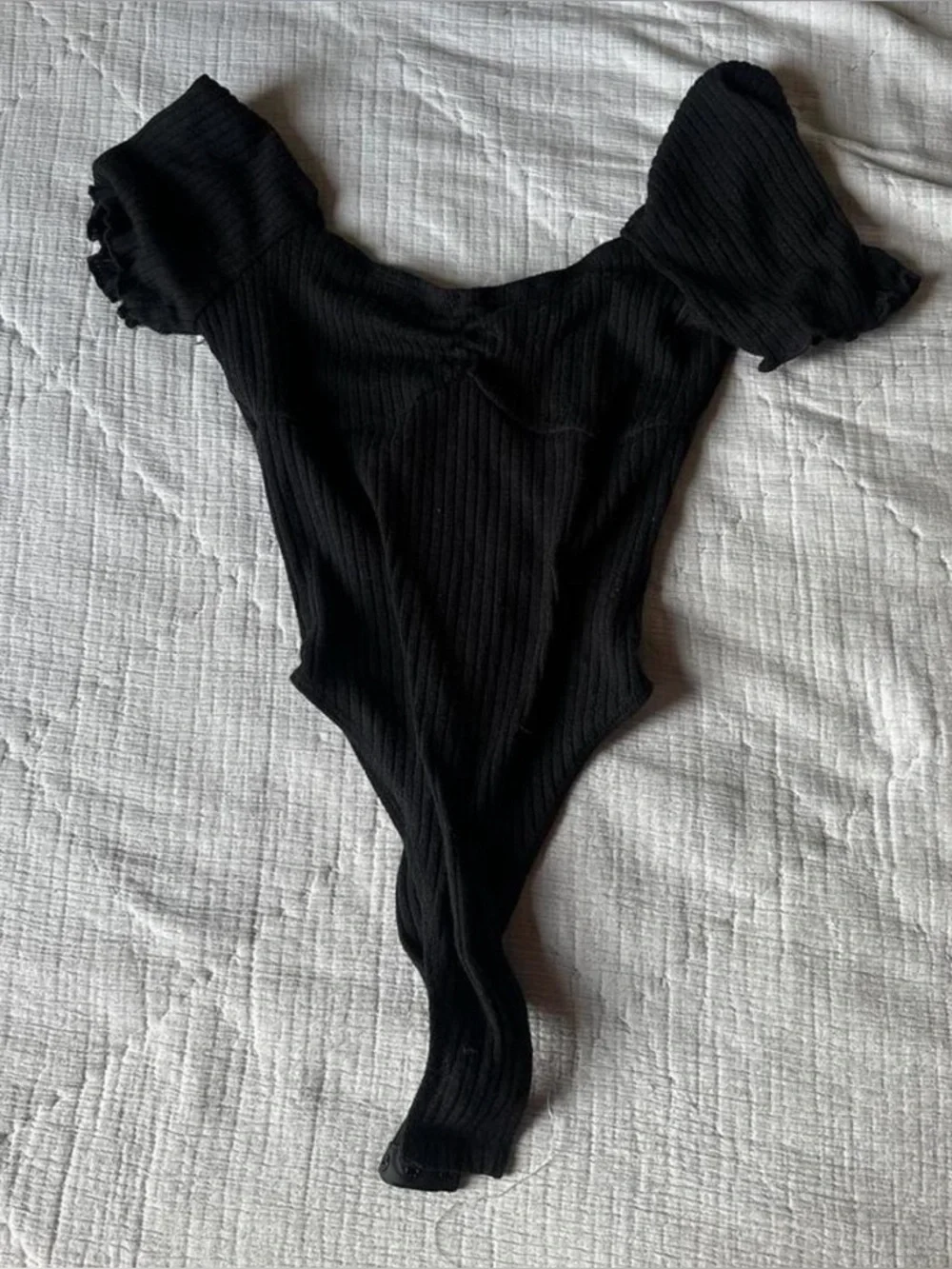 SHEIN Black Ribbed Puff Sleeve One-Piece Bodysuit for Kids